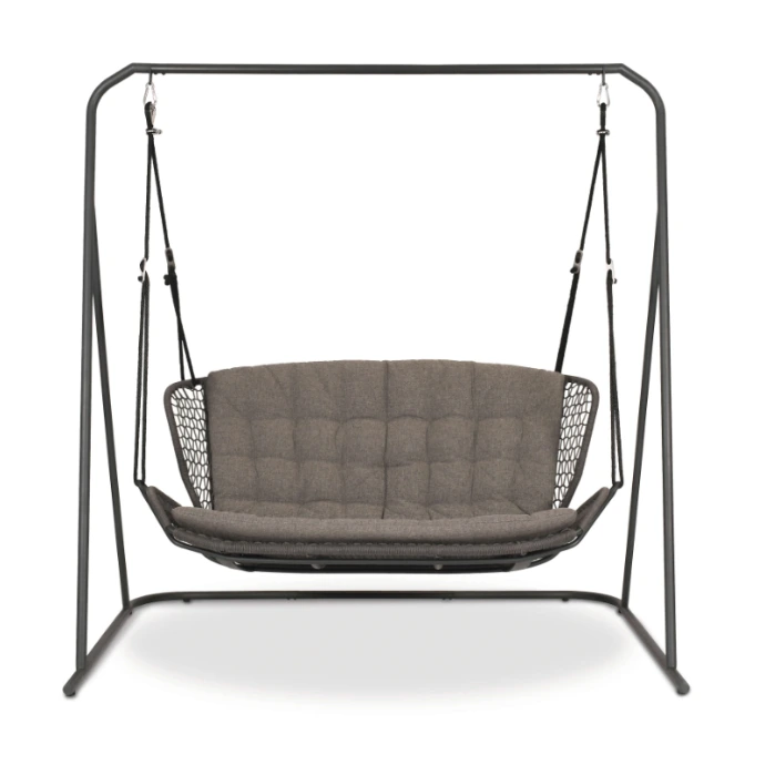 Wing Light Relax Hängesofa mit Gestell von Fischer Möbel – freistehender Outdoor Hängesitz für zwei Personen mit geflochtener Struktur und gepolsterter Sitzfläche
